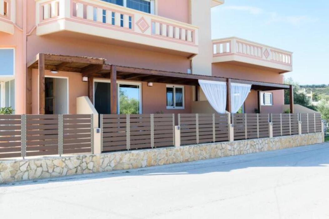 Iliana Apartments Falasarna Exterior photo