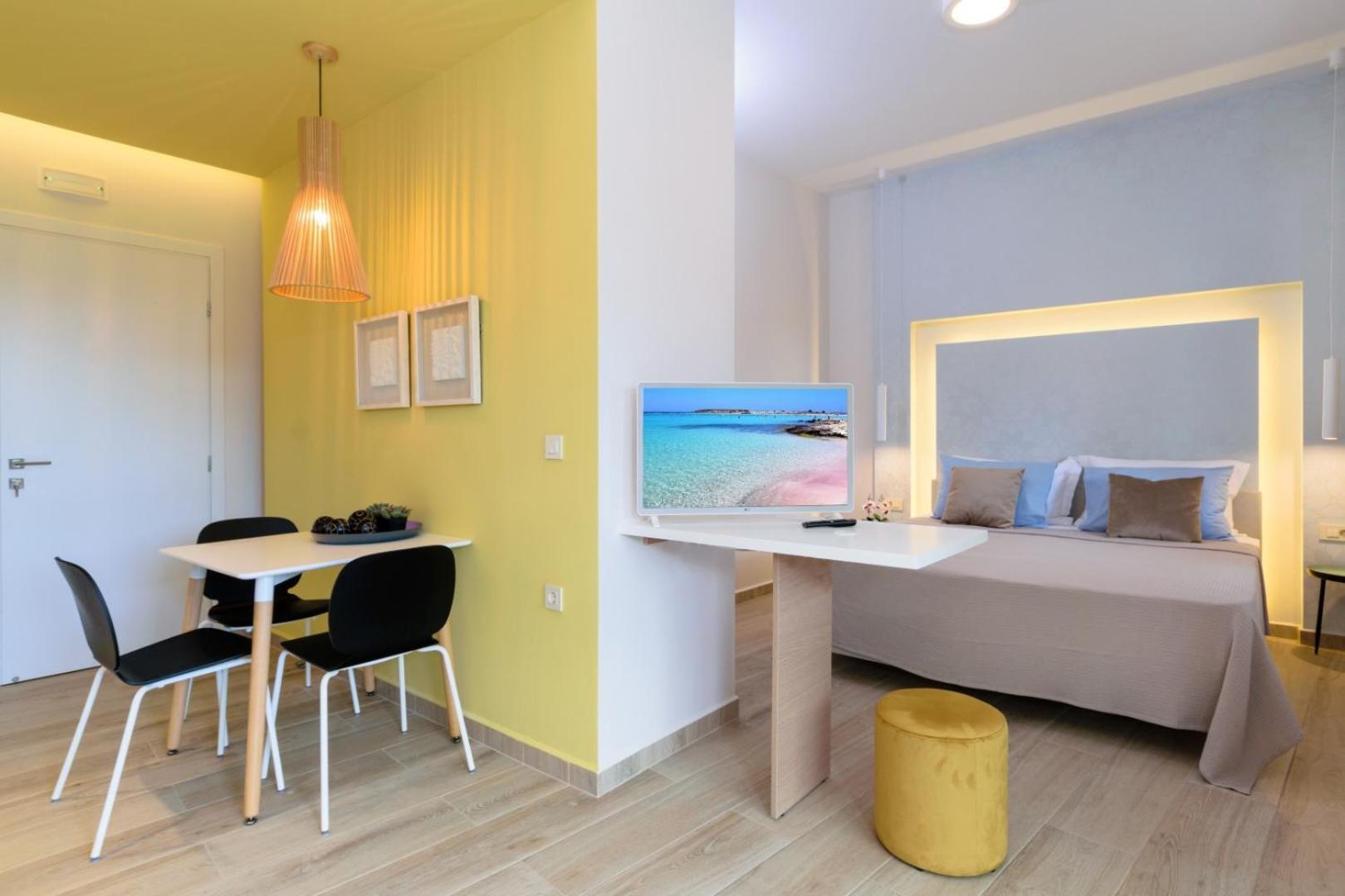Iliana Apartments Falasarna Exterior photo
