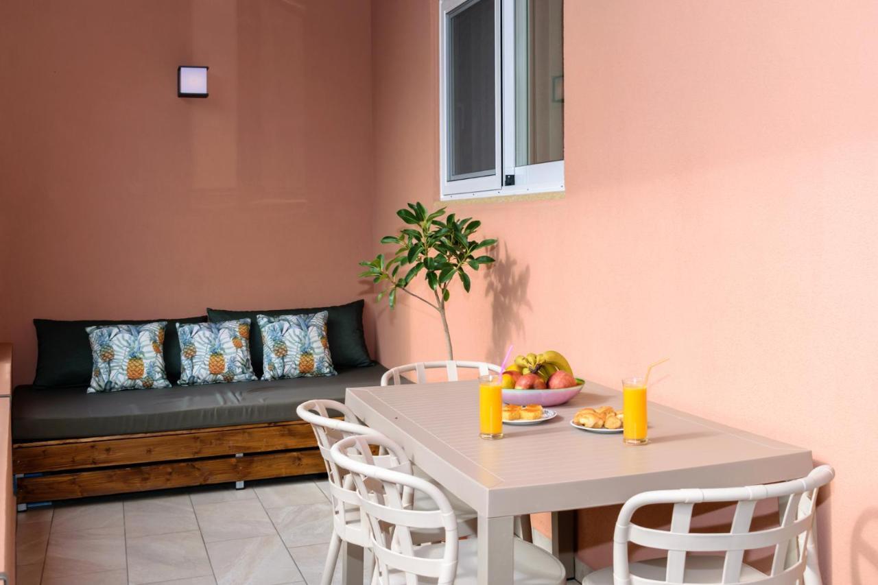 Iliana Apartments Falasarna Exterior photo